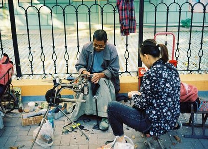 女士白衬衣职业装图片